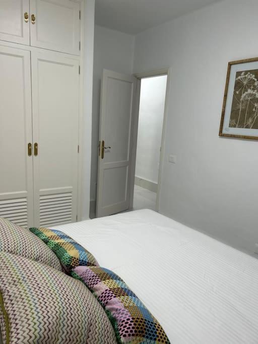 Moderno Apartamento Cerca Al Mar تياس المظهر الخارجي الصورة
