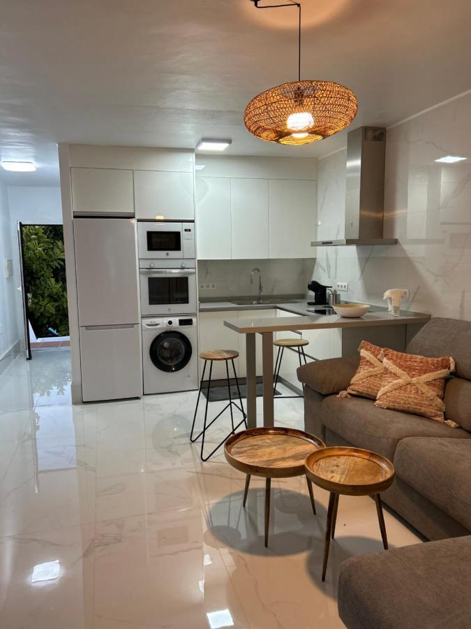 Moderno Apartamento Cerca Al Mar تياس المظهر الخارجي الصورة