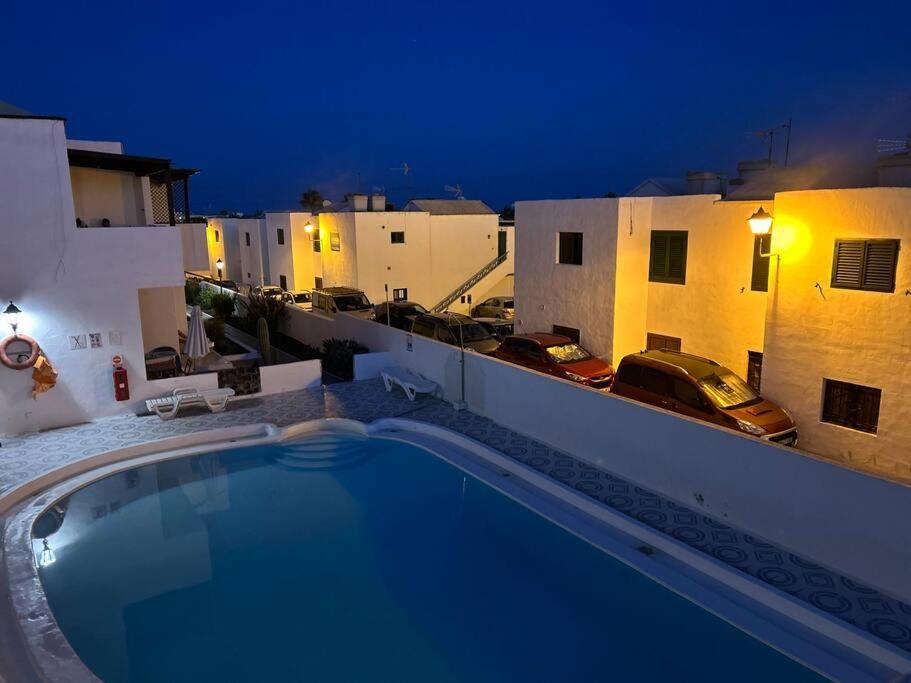Moderno Apartamento Cerca Al Mar تياس المظهر الخارجي الصورة