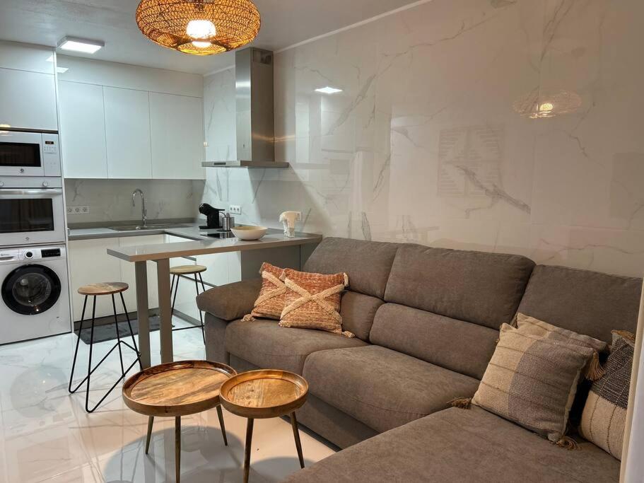 Moderno Apartamento Cerca Al Mar تياس المظهر الخارجي الصورة